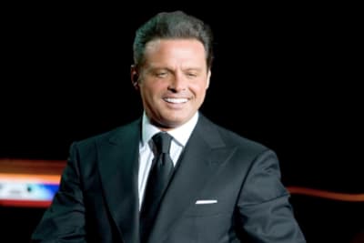 Denigrate Her A Photo Appears That Proves Fleeting Romance Between Paty Manterola And Luis Miguel She Explodes Indignantly We Deserve Respect Photos The Canadian