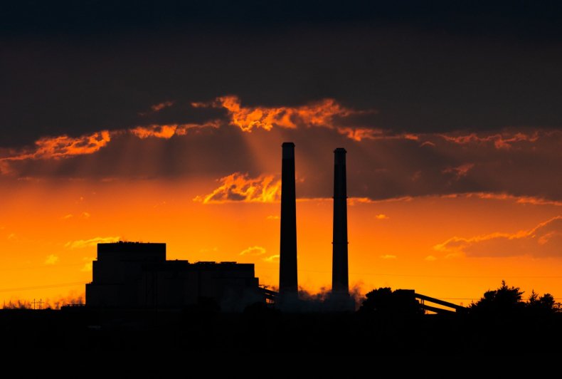 The Xcel Energy Sherburne County Generating Station, also called Sherco, a coal-fired power plant near Becker, Minnesota, during a spring sunset. Photo by Tony Webster / Flickr (CC BY-SA 2.0)