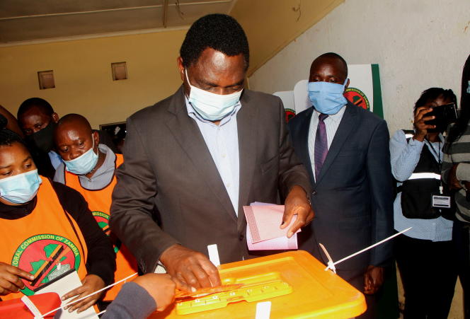 Zambia: opposition candidate Hakainde Hichilema wins presidential election