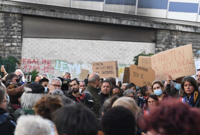 Rally against the wall erected between Paris and Pantin, in Pantin, September 29.