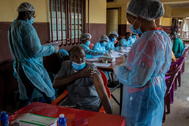 The first cases of Ebola were discovered at the Nzérékoré hospital at the end of January.  Guinea launched a vaccination campaign against the disease on February 23, after a new epidemic struck the country.