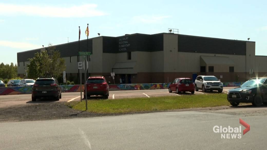 Click to play video: 'Concerns for Students as COVID-19 Situation in New Brunswick Worsens'