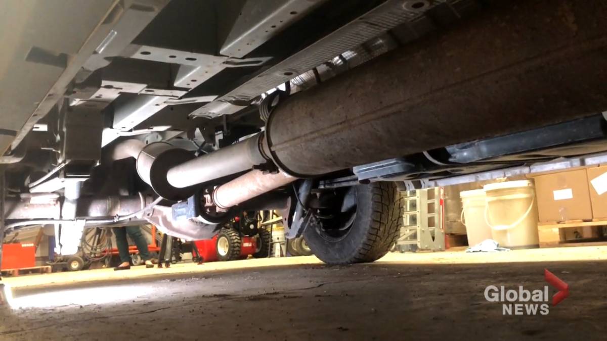 Click to play video: 'With Metal Prices Rising, Thieves Are Targeting Catalytic Converters'