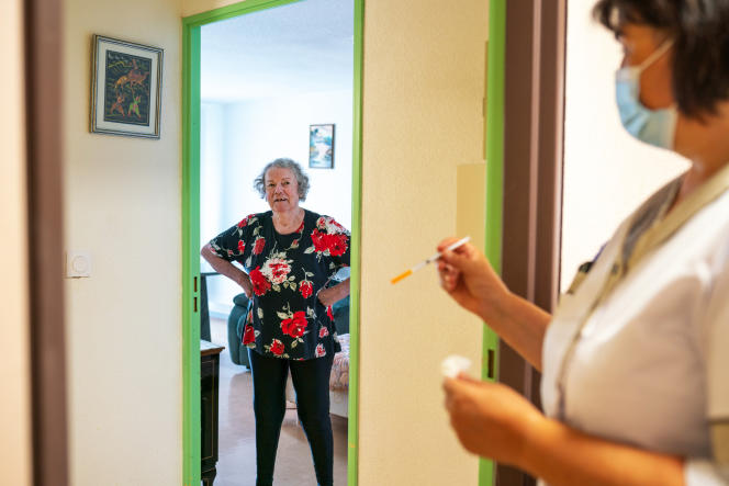 Administration of a third dose of vaccine in the nursing home in Port-Vendres (Pyrénées-Orientales), September 9, 2021.
