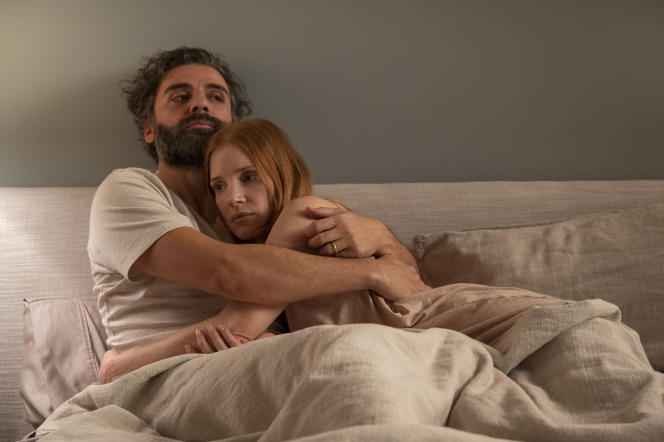 Mira (Jessica Chastain) and Jonathan (Oscar Isaac) in the “Scenes From a Marriage” series.