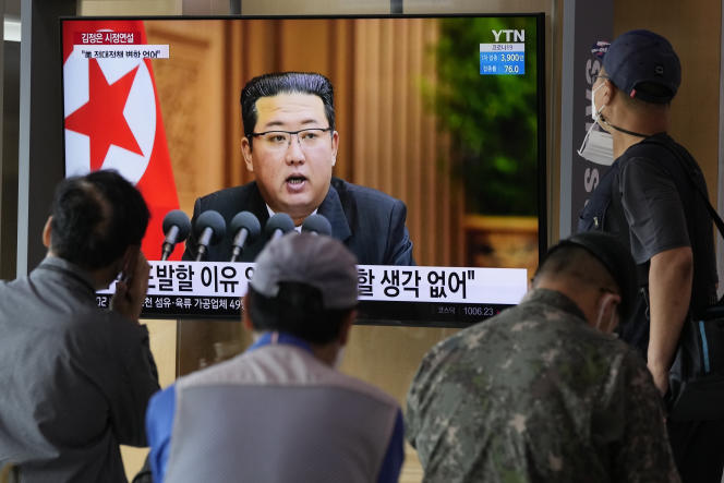 Residents of South Korea watch television showing the face of North Korean leader Kim Jong-un on September 30, 2021 in Seoul.