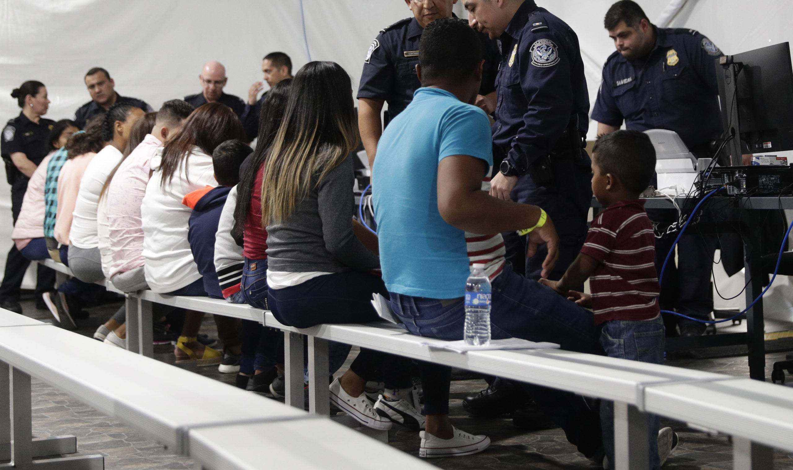 Biden government proposes measure that will benefit undocumented immigrants seeking asylum