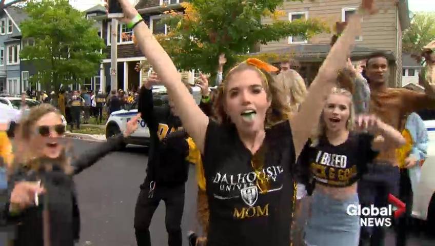Click to play video: 'Halifax residents reach' breaking point 'after homecoming arrests'