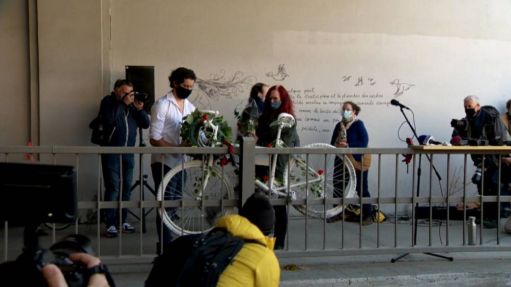 Click to play video: 'Montreal' ghost bike 'honoring dead rider to be exhibited at museum'