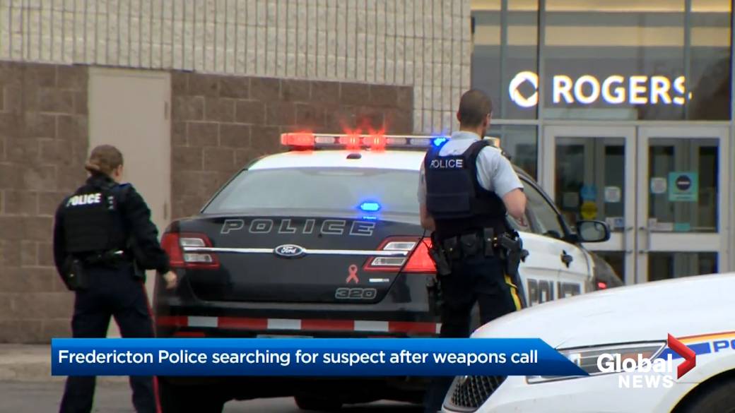 Click to play video: 'Fredericton Police Identify Suspect After Pulling Gun In Regent Mall'