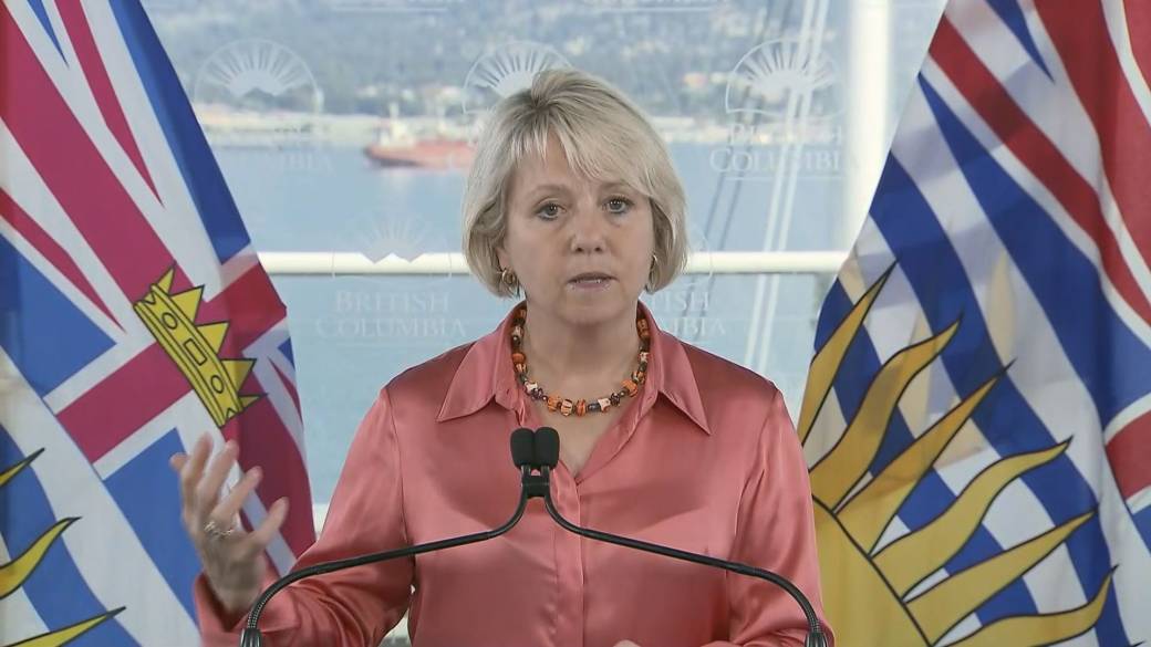 Click to play video: 'BC Health Officials Urge All Pregnant and Lactating Women to Get the COVID-19 Vaccine'