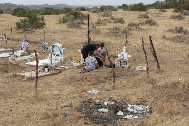 Oscar Eyraud's family gather at his grave in Juntas de Neji, in July 2021. Activist for the right of his community to access water, he was shot dead in September 2020, south of the border between the Mexico and the United States.