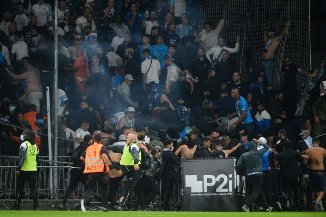 Supporters overflows: the bad example of French football
