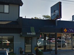The exterior of Sandy's Riverside Grill in the Riverside area of ​​Windsor, as seen in a 2018 Google Maps image.