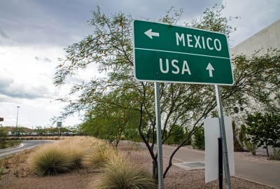 It seeks to lower the cases of contagion; The United States extended a ban on the border with Mexico and Canada