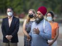 NDP Leader Jagmeet Singh joins local NDP candidates Brian Masse, Stacey Ramsay and Cheryl Hardcastle as he makes a campaign stop at Windsor in Coventry Gardens on Wednesday 25 Aug 2021.  