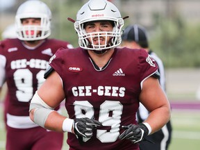 University of Ottawa defensive lineman Francis Perron died after his team's first game of the season at the University of Toronto.