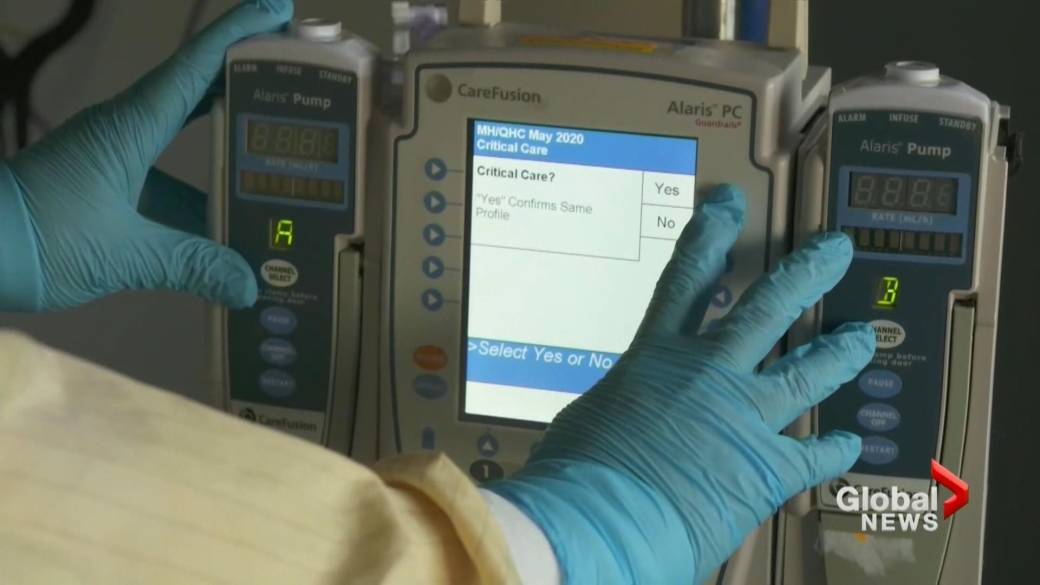 Click to Play Video: 'Frustration Rises Among Saskatchewan Healthcare Workers As ICU Transfers Continue'