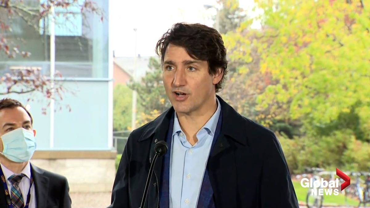 Click to play video: 'Trudeau Announces Canada's Vaccination Trial Program for COVID-19'