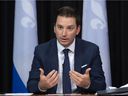 Quebec Justice Minister Simon Jolin-Barrette proposed Bill 2 on Thursday, which includes a stipulation that people can only request a sex change on their birth certificate after undergoing gender affirmation surgery. on your sexual organs.  The person's gender would have to be reconfirmed by a doctor who did not perform the surgery.