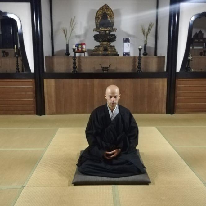 On September 15, 2021, Clément Sans became a Zen monk in a Japanese Buddhist temple.