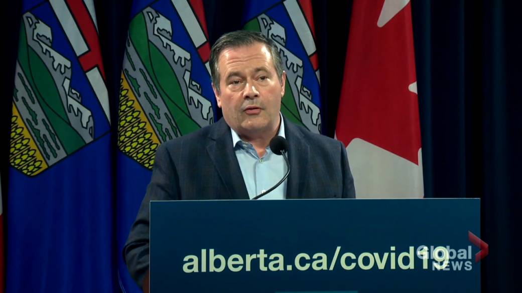 Click to play video: 'Alberta Prime Minister Announces Support for Businesses Implementing COVID-19 Vaccine Testing Program'