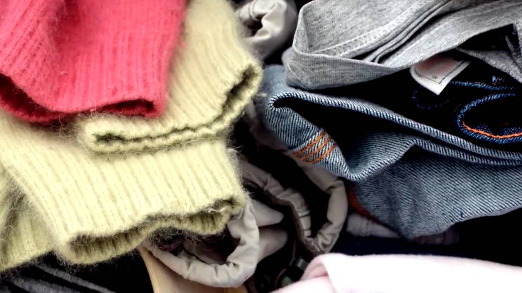 Click to play video: 'Toronto startup aims to turn food waste into clothes'