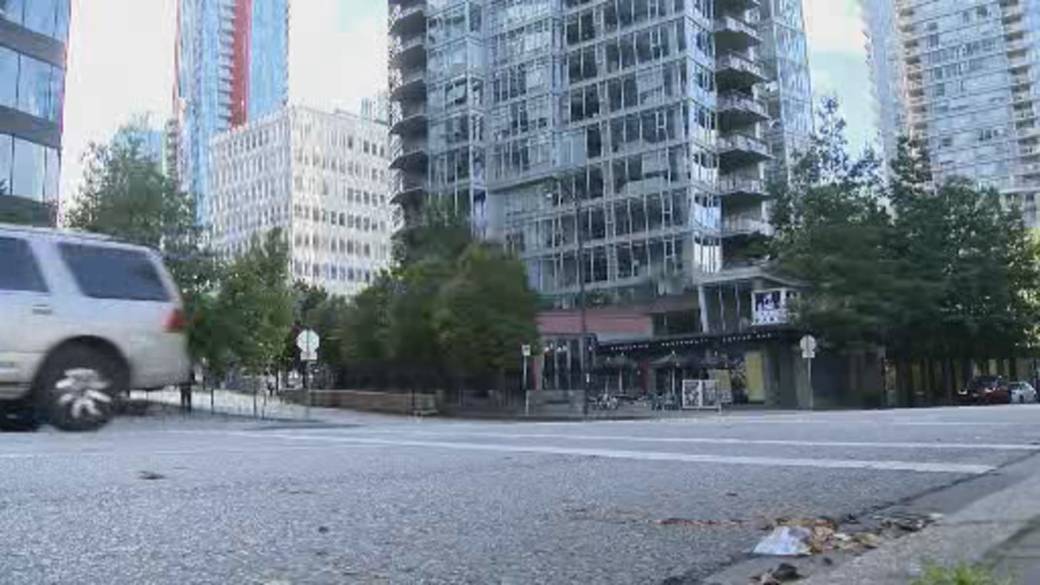 Click to play video: 'VPD Hate Crimes Unit Investigates Assault on Older Person'