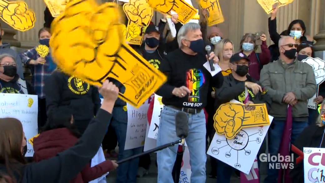 Click to Play Video: 'Thousands of Protesters Gather in New Brunswick Legislature to Support Striking Public Workers'
