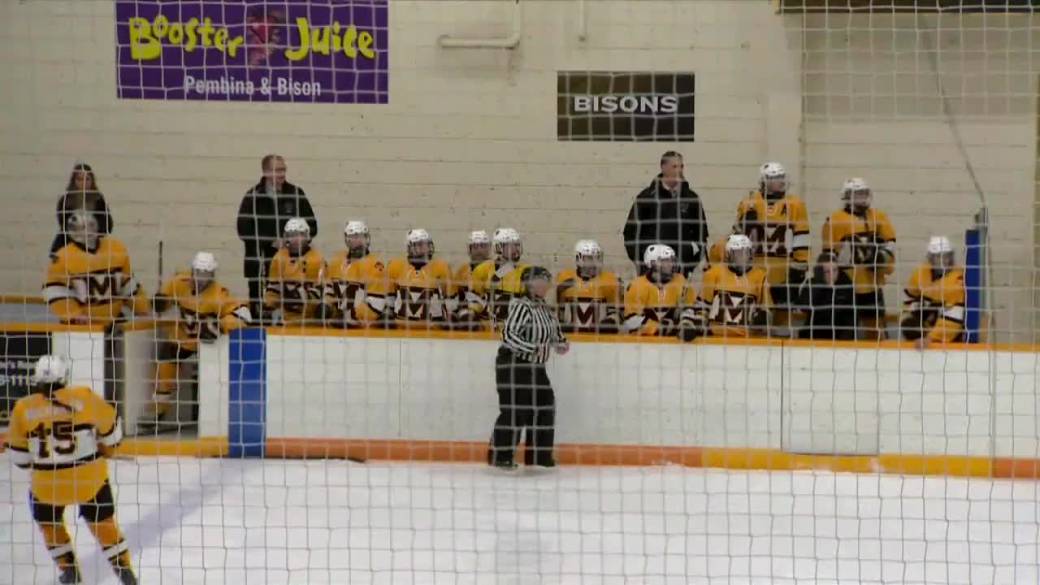 Click to play video: 'Hockey Manitoba on Public Health Order Changes'