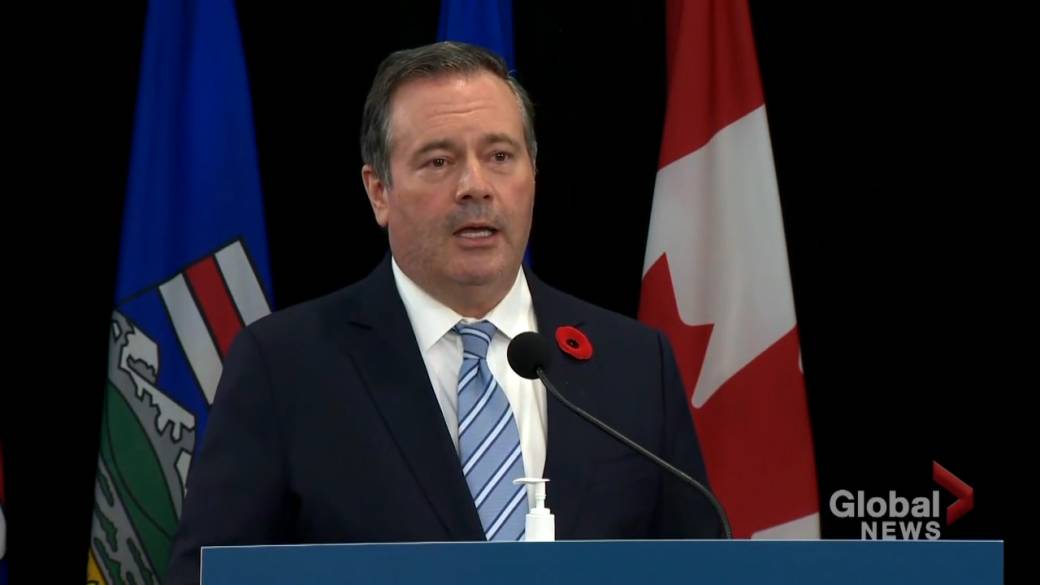 Click to play video: 'Kenney defends Alberta's limited participation at COP26'