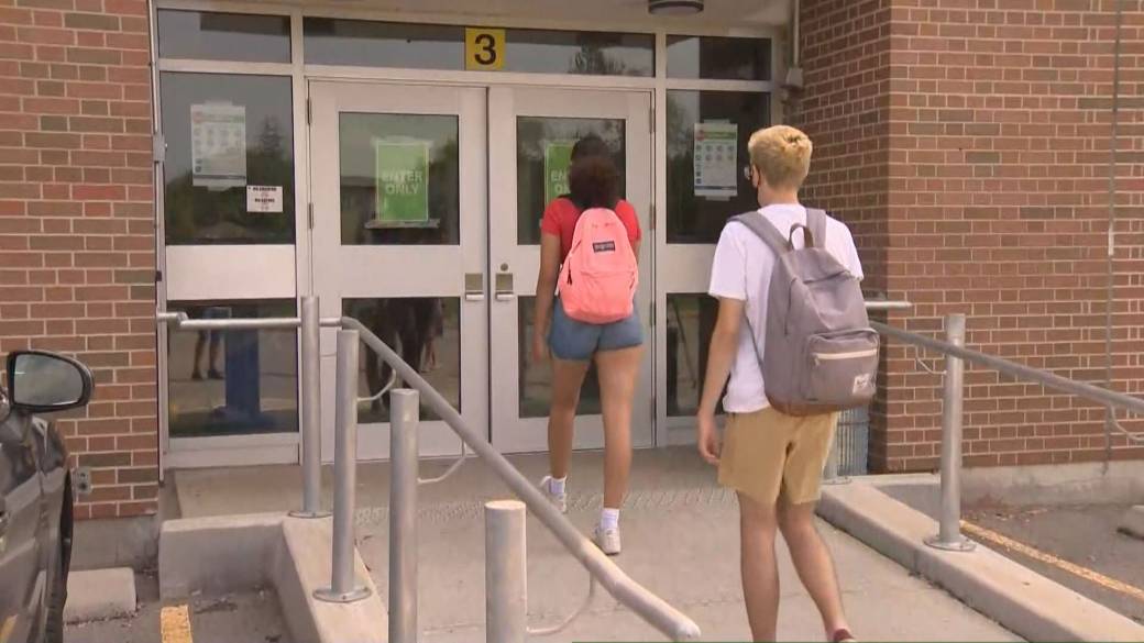 Click to Play Video: 'More Students Expected to Face Mental Health Challenges Amid Back to School in Ontario'