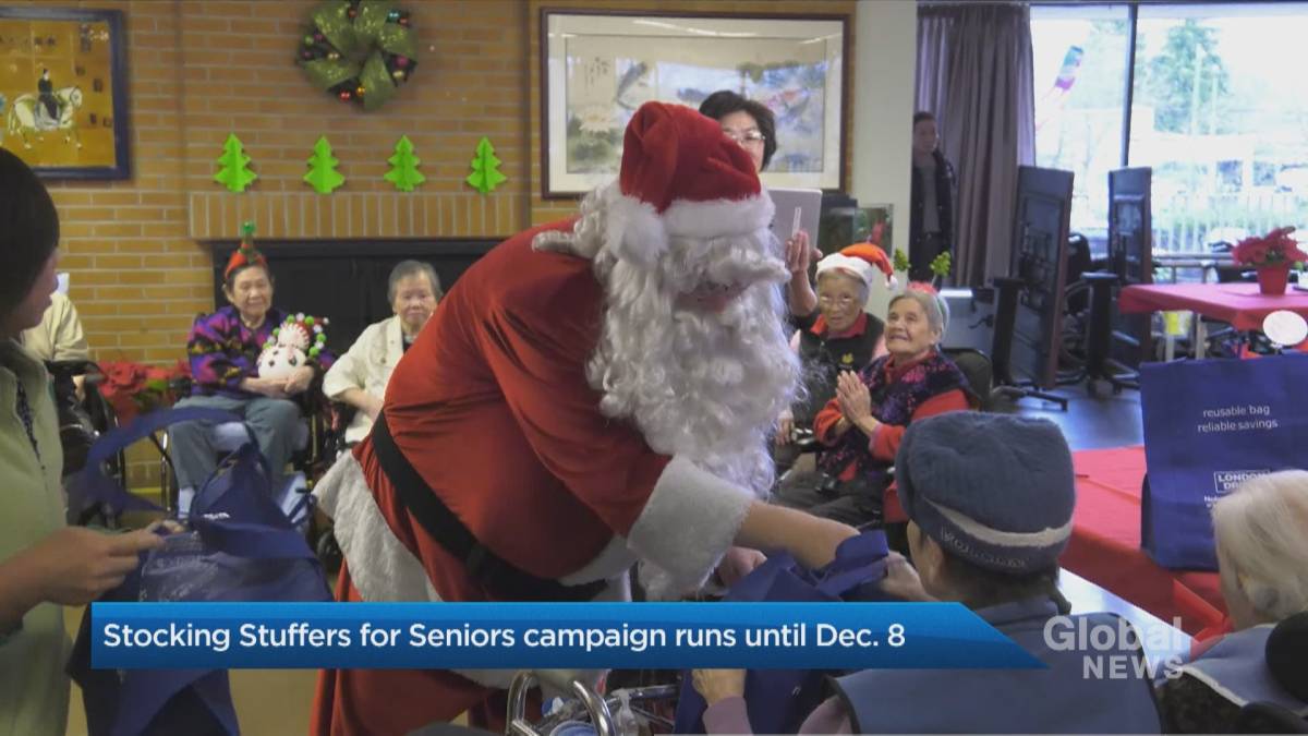 Click to play video: 'London Drugs Launches Stocking Stuffers for Seniors Campaign'