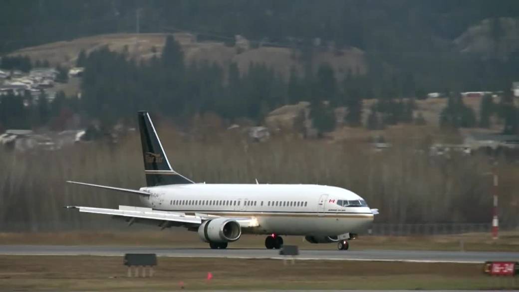 Click to play video: 'Flair Airlines will add routes between Winnipeg and Regina, Saskatoon in 2022'