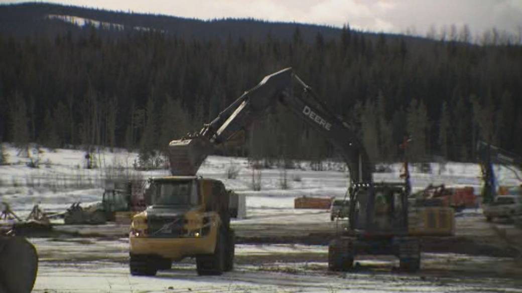 Click to play video: 'Reaction to the draft agreement between Wet'suwet'en and the government'