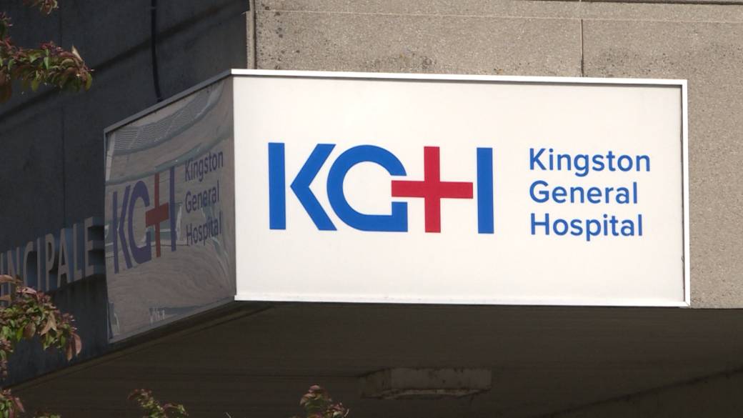 Click to play video: 'KHSC Declares COVID-19 Outbreak at Kingston General Hospital'