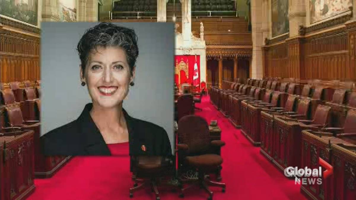 Click to play video: 'Ontario Senator Dies After Being Treated for COVID-19'