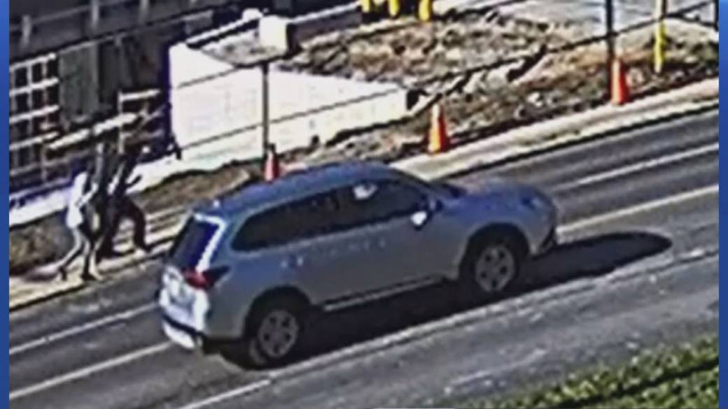 Click to Play Video: 'Police Warn Scarborough Residents to Watch Out for Suspicious Vehicle'
