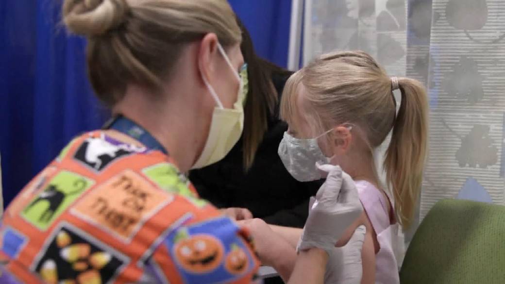 Click to Play Video: 'Saskatchewan Prepares for Arrival of Pediatric COVID-19 Vaccine Pfizer'