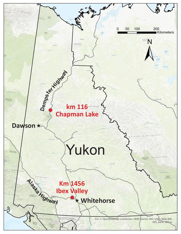 A map shows the location at kilometer 1456 of the Alaska Highway of the permafrost depression that threatens the highway, about 35 kilometers from Whitehorse.  Another marker shows the location of another monitoring site on Dempster Highway.
