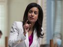 Dominique Anglade has a difficult task to refit the liberal ship, which was left rudderless after the Couillard / Barrette years, writes Tom Mulcair.