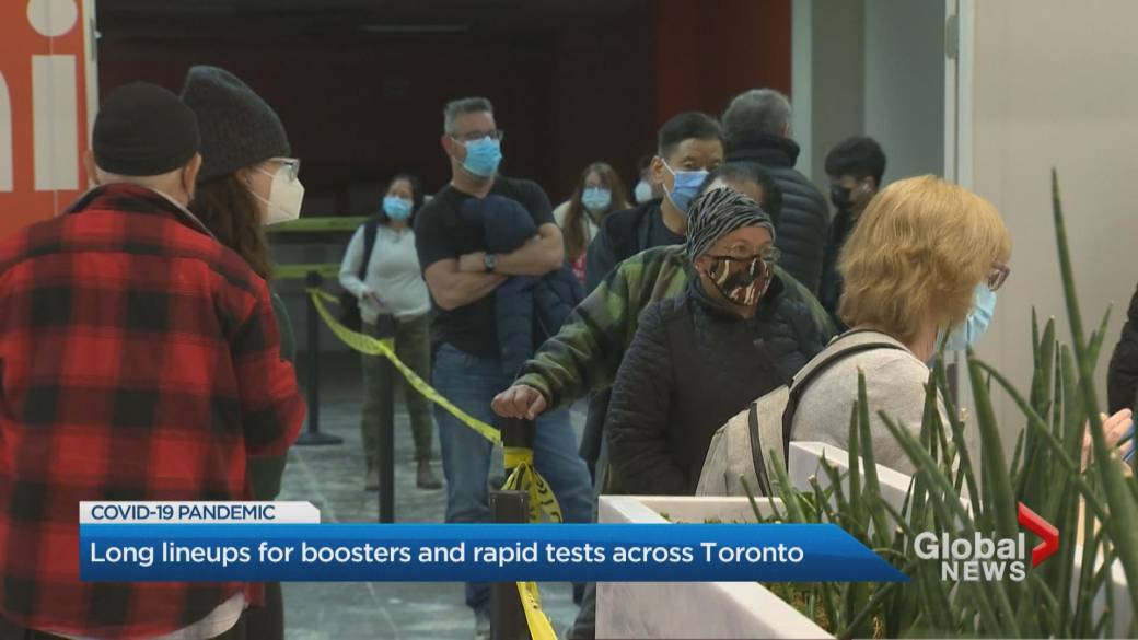 Click to Play Video: 'Ontario Sees Long Lines for COVID Test Kits and Rapid Boosters'