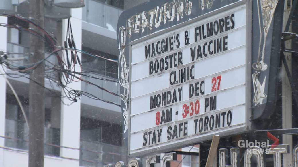 Click to play video: 'Pop-up Clinic at Toronto Strip Club Offers COVID-19 Booster Shots'