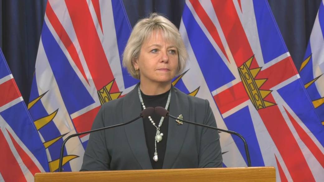 Click to Play Video: 'BC Health Officials Hold COVID-19 Briefing on Christmas Eve'