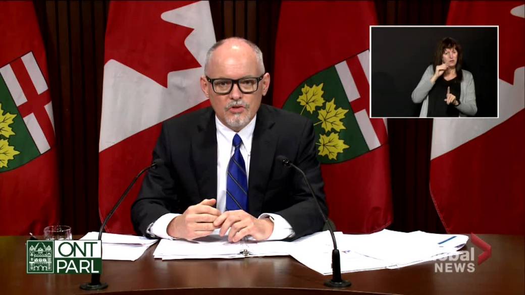 Click to play video: 'COVID-19: New Restrictions Implemented in Ontario Long Term Care, Nursing Homes Amid Rise of Omicron'
