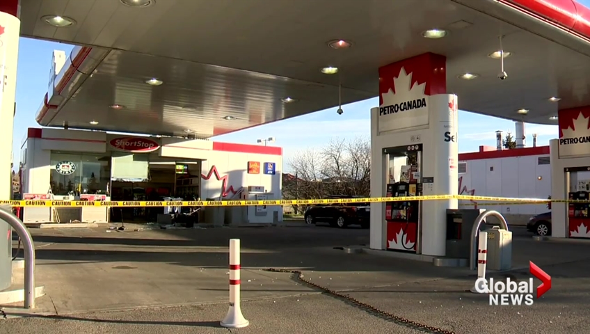 Click to play video: 'ATM Robbery Attempts in Southeast Calgary, Smash and Grab'