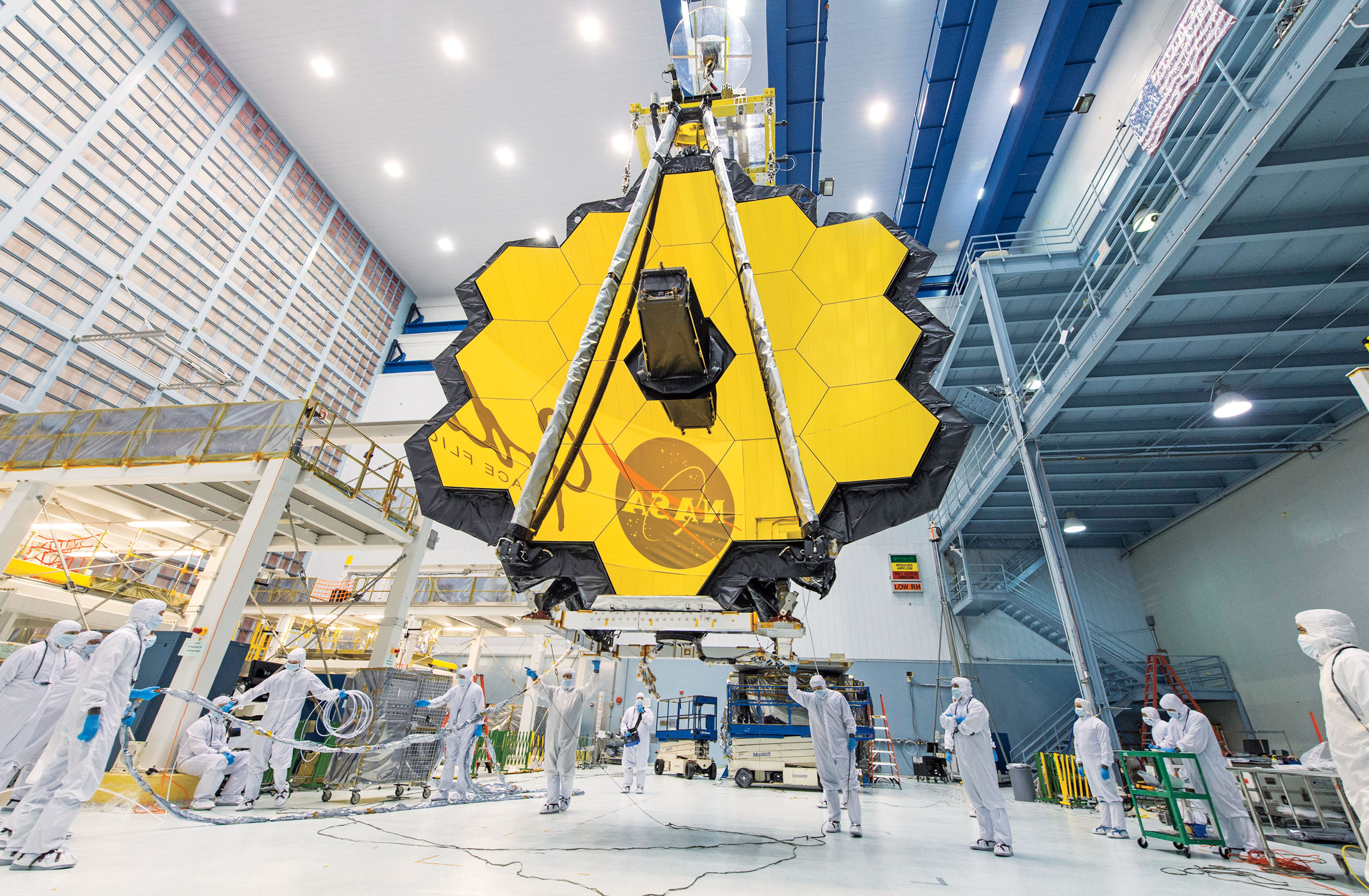 The New $ 10 Billion James Webb Space Telescope;  As the private sector funds routine space flights, space agencies can 'push the boundaries' (Courtesy of Desiree Stover / NASA)