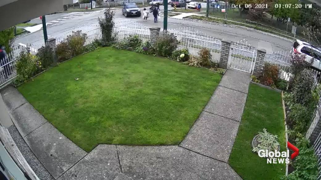 Click to play video: 'Terrifying hit and run captured on Vancouver security camera'