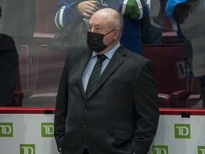In a perfect world, the Vancouver Canucks and head coach Bruce Boudreau will follow the daily tests on Tuesday morning with a practice at Rogers Arena, board their charter flight, sit on the runway awaiting confirmation of no cases. positives and will eventually make it to Anaheim to open a three-game road trip Wednesday against the Ducks.