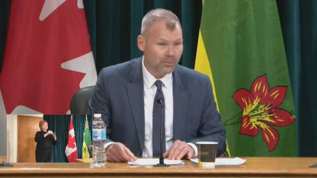 Click to play video: 'COVID-19: Saskatchewan Updates Contact Notification and Isolation Process for Schools'